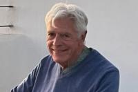 Ned Warwick, former TV news director and Inquirer reporter and editor, has died at 81