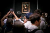German Artists Arrested at Louvre for Installing Their Art Near the Mona Lisa