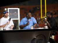 Former NFL player tackles Florida city over First Amendment