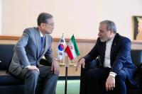 Araghchi, his South Korean counterpart discuss bilateral relations, regional developments