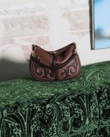 Kyrgyz ornament in global fashion? Etro unveils new handbag collection