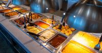 Sizzler lowers buffet prices as Puerto Rico families face rising living costs