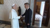 Hungarian Prime Minister Péter Magyar Meets Pope Leo XIV for the First Time
