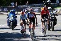 UCI Road World Championships: Viktória Chladoňová beats Isabella Holmgren to win under-23 women's title