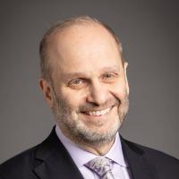 KJ’s Rabbi Steinmetz Publishes ‘A Proud Jew’