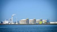 Europe’s Gas Prices Jump as Hormuz Standoff Drags On