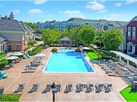 CBRE Arranges Sale of 384-Unit Apartment Community in Somerset, New Jersey