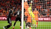 Video technology denies the Netherlands their first goal in Xavi's era