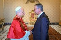 Pope meets with Hungarian PM, Portuguese President