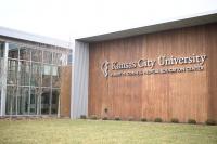 KCU medical and dental students provide free school health screenings in Kansas City, Joplin