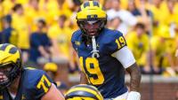 Michigan vs. Iowa prediction, pick, odds, spread: Wolverines host Hawkeyes in ranked Big Ten clash