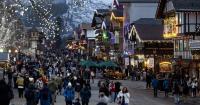 After dealing with wildfires, WA tourist spots hope for a good fall