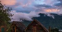 Hanoi couple builds homestay on mountain for ‘cloud hunters’