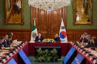Lee, Sheinbaum Host Business Leaders as USMCA Review Clouds Outlook