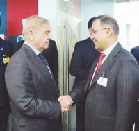 Pakistan, Bangladesh vow to strengthen cooperation