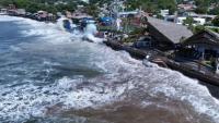 What Is a Central American Gyre? How Broad Tropical Lows Fuel Days of Flooding as Heavy Rain Soaks Central America