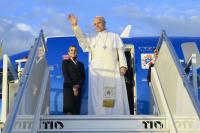 Pope Leo XIV Arrives in Paris At Start of Four-day Visit to France