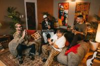 Paraguayan Band Kchiporros Releases “Si Sale El Sol” With Argentine Singer FMK