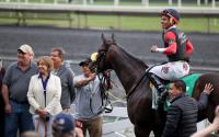 Today in Chicago History: Spectators place final bets at Arlington Park