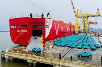 Wave of cars made in Việt Nam goes global