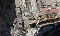 Huge explosion in Plaka leaves five unaccounted for, including three American tourists