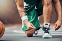 Nike Pulls Back on Bank of America Downgrade and $30 Price Objective; Dick’s Ticks Up, On Holding Holds Flat