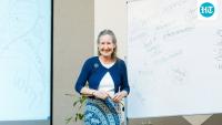 Australian naturopath Barbara O’Neill detained in Qatar, released after hours of questioning: 'It was very upsetting'