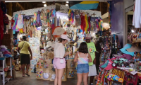 Two-Day Straw Market Closure Disappoints Visitors, Nearby Workers Say It’s Needed