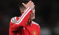 Slovenia boss and captain hit back at former Man United stars over criticism of Benjamin Sesko for missing matches through shin injury