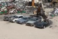 Kuwait authorities crush reckless drivers' cars
