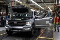 US carmakers lose market share