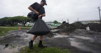 Hurricanes in the Pacific threaten Hawaii and Mexico with floods and high surf