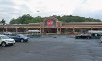 Massachusetts man pleads guilty to FBI bombing, grocery store mass stabbing threats