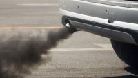 Lahore traffic police seek public help to report smoke-emitting vehicles