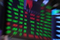 U.S. longer-dated yields extend recent run-up after upbeat economic data