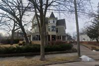 Minneapolis's Mary Tyler Moore House Opens Doors for Weddings and Overnight Stays