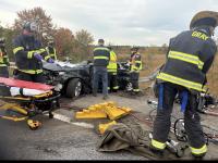 Police Hunt for Speeding SUV After I-95 Crash Sends Guardrail Through Car in Gray