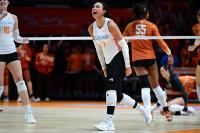 Tennessee volleyball loses control of attack and match in 5-set collapse to Texas