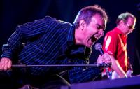 Rock legend reveals heartbreaking medical diagnosis, plans to keep playing