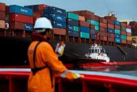 Oman moves to boost investment, non-oil trade under Royal directives