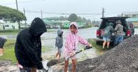 Hurricane Nolo expected to unleash powerful winds, flash flooding on Hawaii