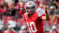 LIVE: Oregon handles USC; No. 8 Alabama pummels South Carolina
