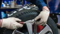 Nine US States Ban Lead Wheel Weights – This Is What Tire Shops Use Instead