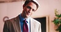 Movie review: Pattinson shines in unsettling media drama