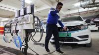 India is going electric without a grid and charging network ready for it