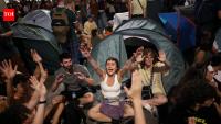 Spain housing crisis: Thousands seek tenant protections after eviction of 87-year-old