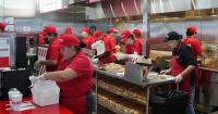 Grand Junction Five Guys under new ownership, hosting bilingual hiring event this week