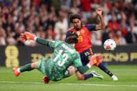How media rated Leeds United's James Trafford and Dominic Calvert-Lewin vs Spain in England player ratings