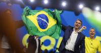 Brazil reaches the election with its top court under suspicion and the candidates tied