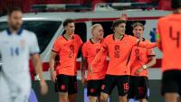Meerdink brace gives Xavi first Dutch win
